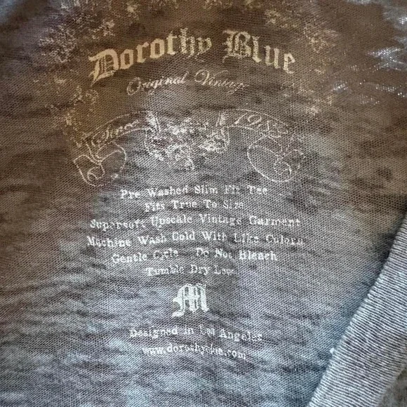 Y2K graphic tee, soft and vintage, grunge - Picture 7 of 7